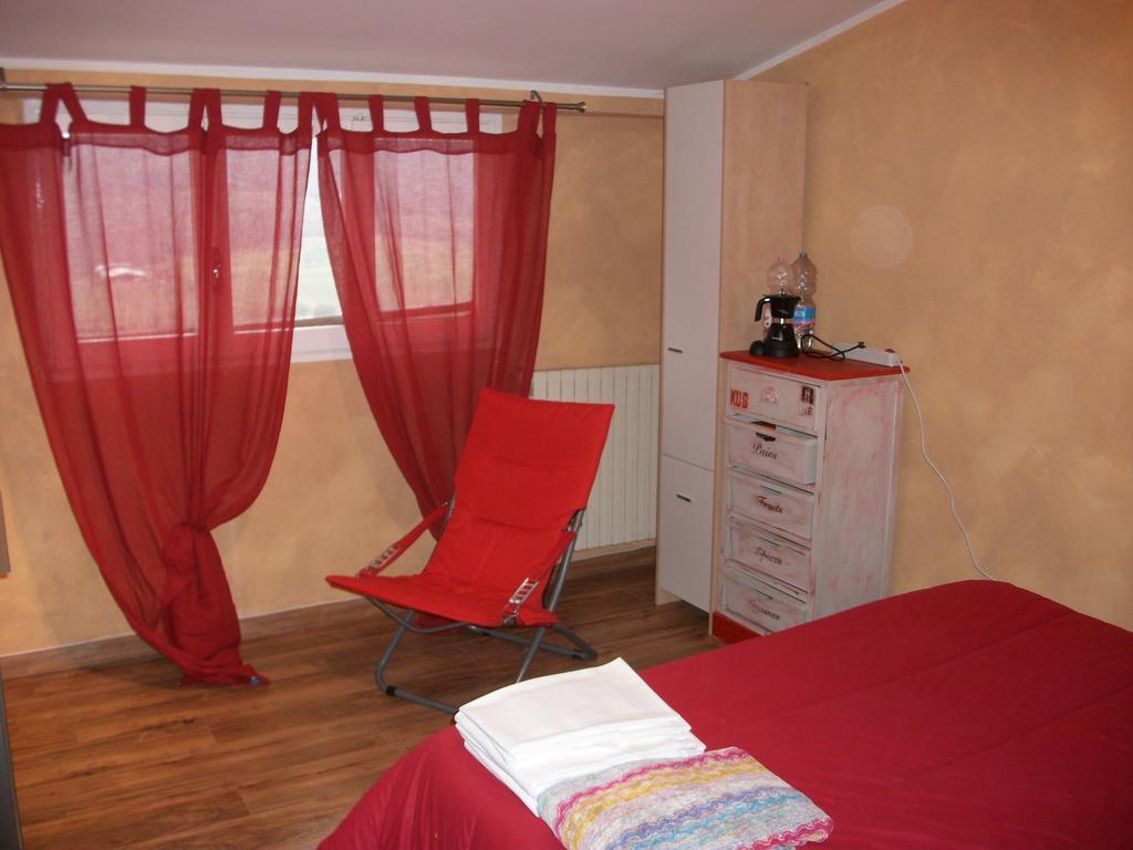 La Loggia Di Federico Hotel Navelli ห้อง รูปภาพ