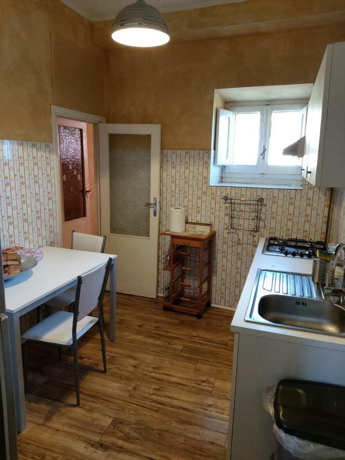 La Loggia Di Federico Hotel Navelli ภายนอก รูปภาพ